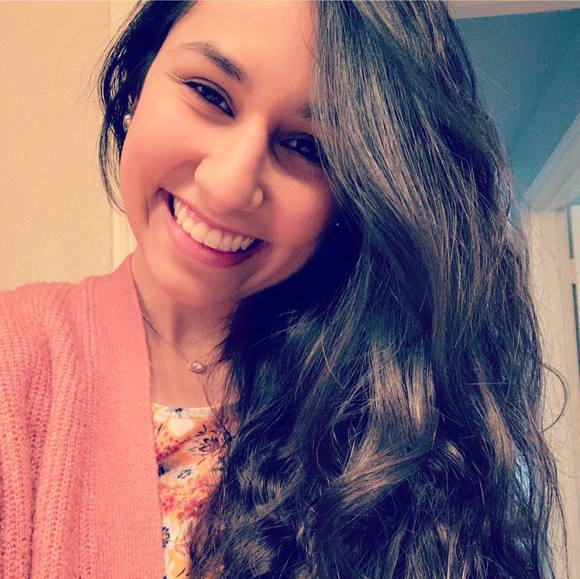 Meet your Posher, Cecilia - Picture 1 of 1